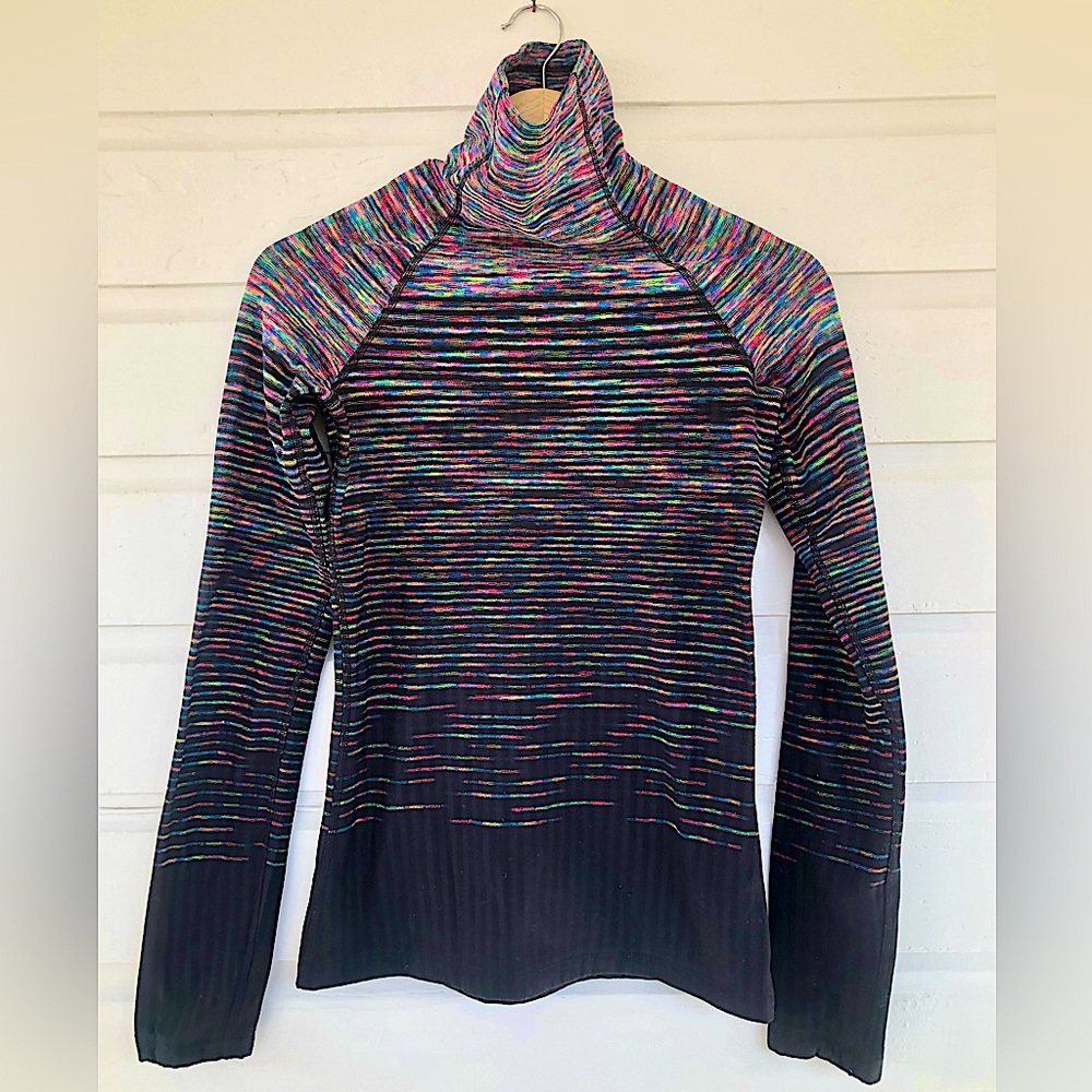 Nike Pro Hyperwarm Multicolored Long Sleeve Turtleneck Shirt Size Small